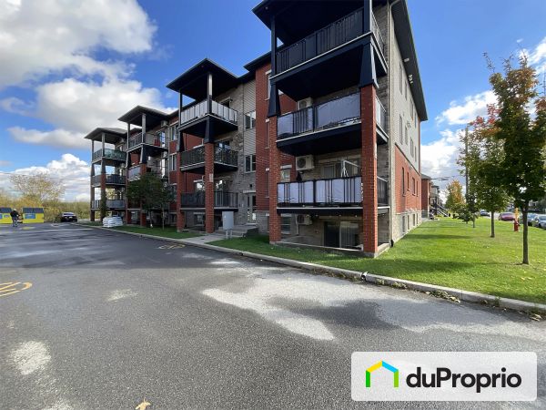 781, avenue des Jardins, St-Rémi à vendre