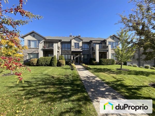 206-3260, rue Olivier-Beaulieu, Longueuil (Vieux-Longueuil) à vendre