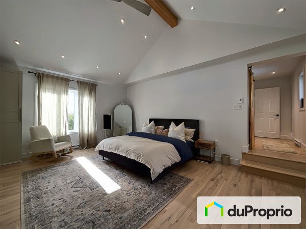 32 chemin des Vingt, St-Mathieu-De-Beloeil for sale