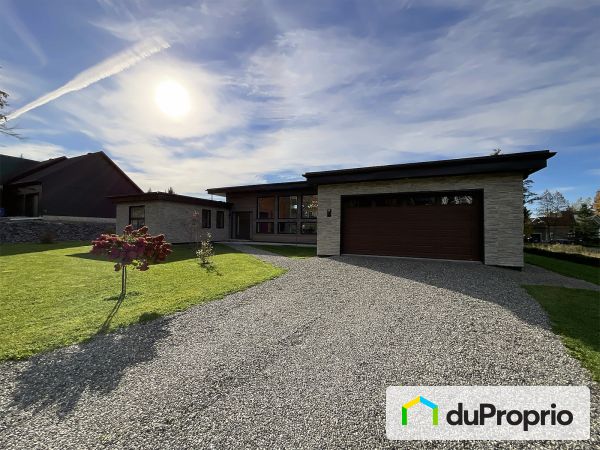 26, rue Stone Haven, Lac-Brome à vendre