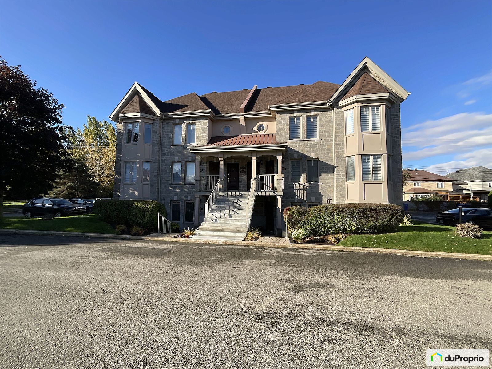 2962 Boulevard Daniel Johnson — photo 1