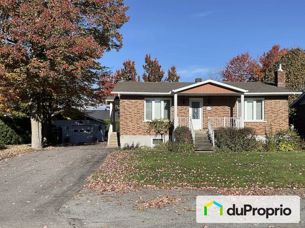 420 rue Annette, St-Félix-De-Valois for sale