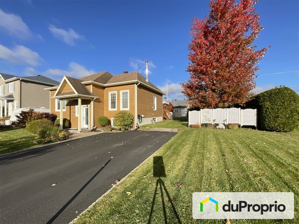 Stationnement - 217, rue du Piémont, Charlesbourg (ND-Des-Laurentides) à vendre