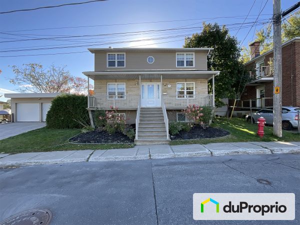 36 Rue du Marché, Ste-Therese for sale