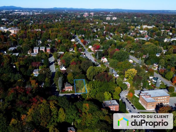 X rue de l'Ontario, Sherbrooke (Jacques-Cartier) for sale