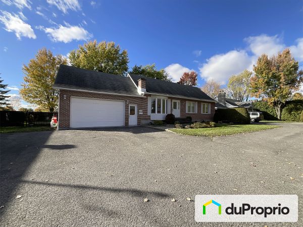 1240 rue de Cournoyer, St-Jean-sur-Richelieu (St-Athanase) for sale