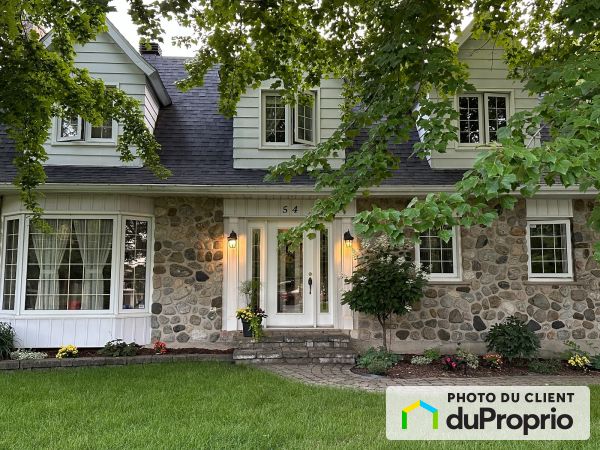 54, boulevard de Normandie Nord, Farnham à vendre