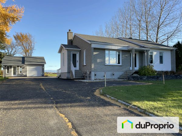 3135 route du Lac Ouest, Alma for sale