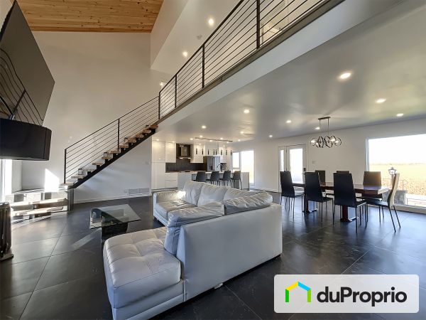 44 chemin Saint-Raphaël, St-Jean-sur-Richelieu (St-Luc) for sale