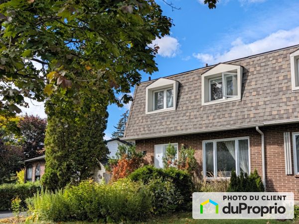 224 rue Pierre-Larrivé, Boucherville for sale