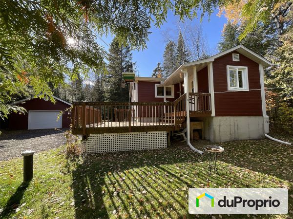 3445 4e Avenue, ND-De-La-Merci for sale