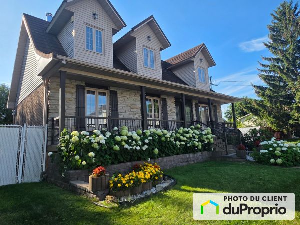 3935, rue de Mayfair, Longueuil (St-Hubert) à vendre