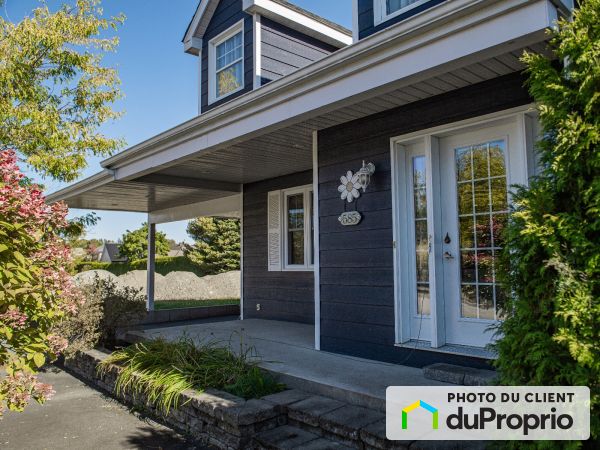585 rue Honorius-Gagnon, Ste-Marie for sale