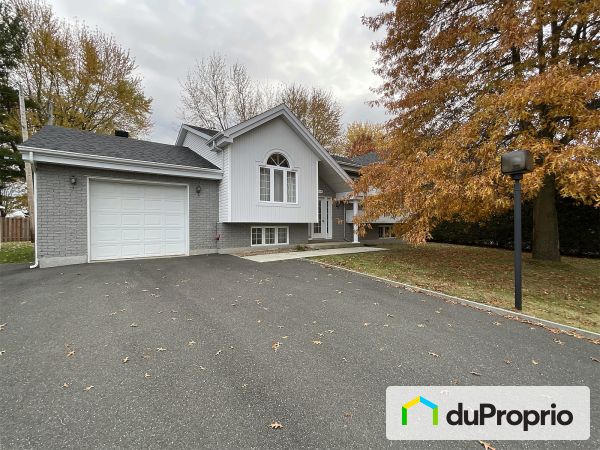 229, rue Veilleux, St-Germain-De-Grantham à vendre