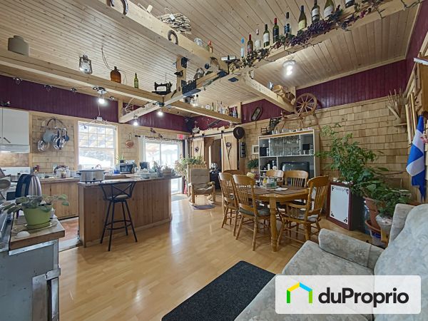 555 avenue Georges-Gagnon, Ste-Angèle-De-Merici for sale