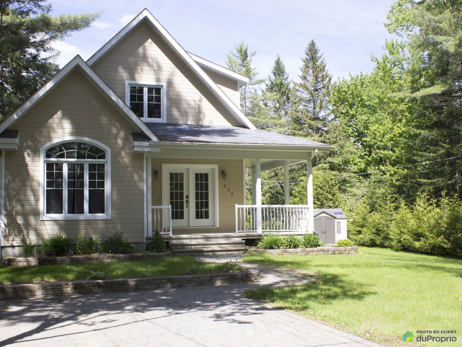 Ayer's Cliff for sale DuProprio