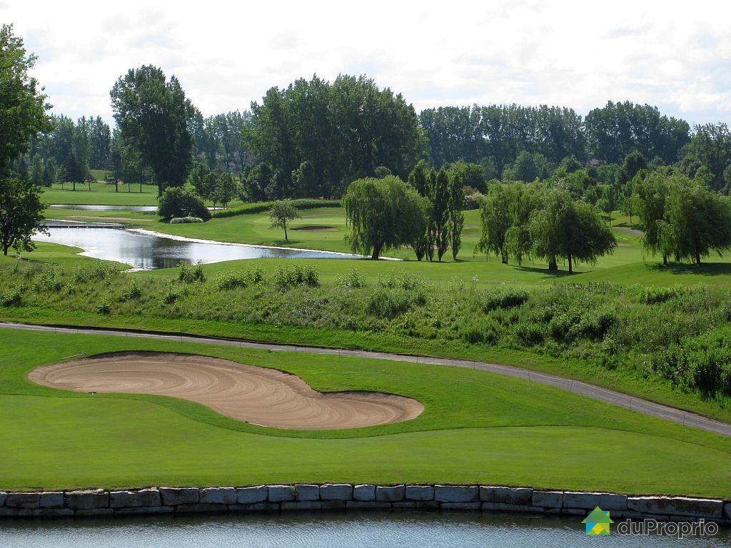 La Prairie, La Prairie, Quebec  Golf course information and reviews.