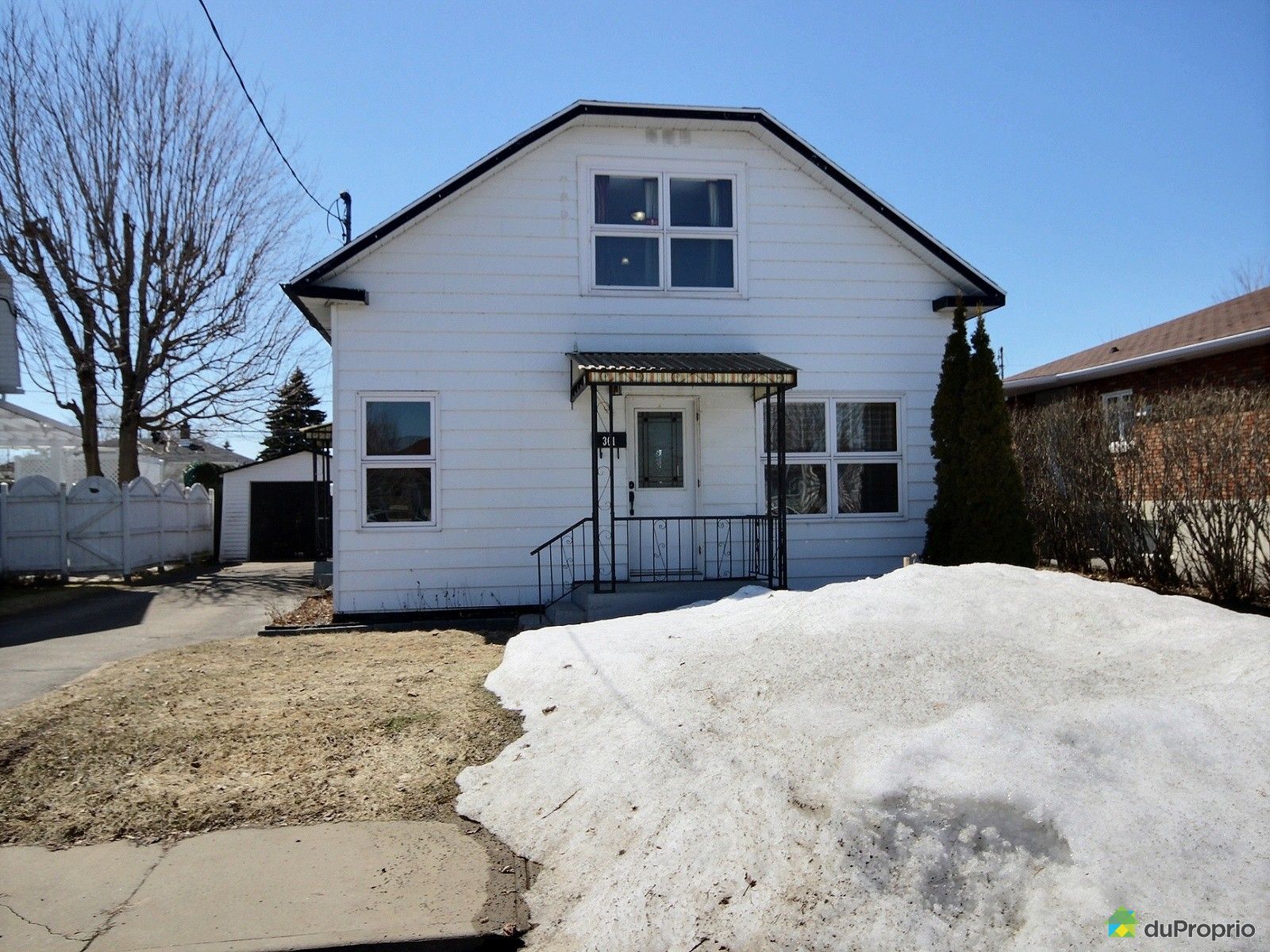 301 rue Rocheleau, TroisRivières (CapDeLaMadeleine) for sale